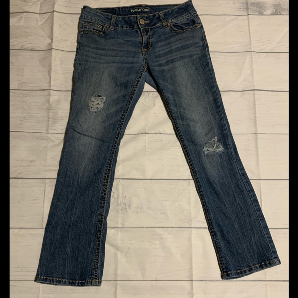 Maurice’s bootcut size 5/6 short jeans